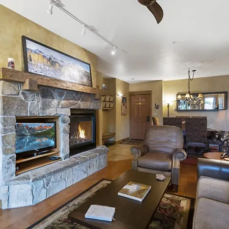 Eagleridge Lodge 201 Condo